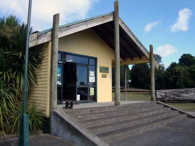 typisch Kiwi: Gummistiefel vor der Tür ausziehen